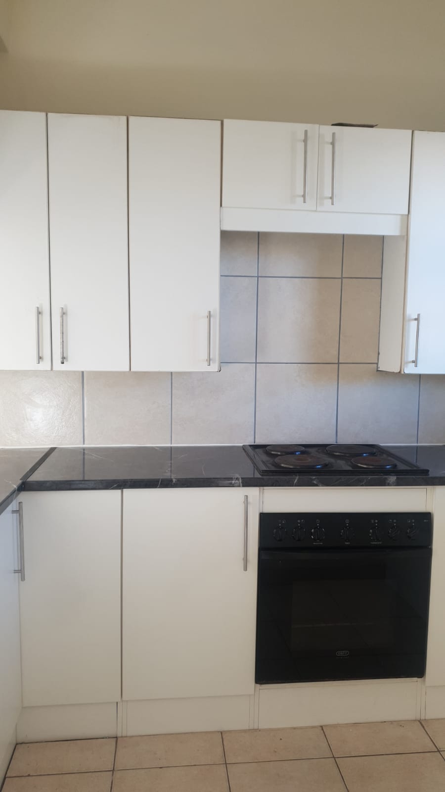 To Let 1 Bedroom Property for Rent in Quigney Eastern Cape